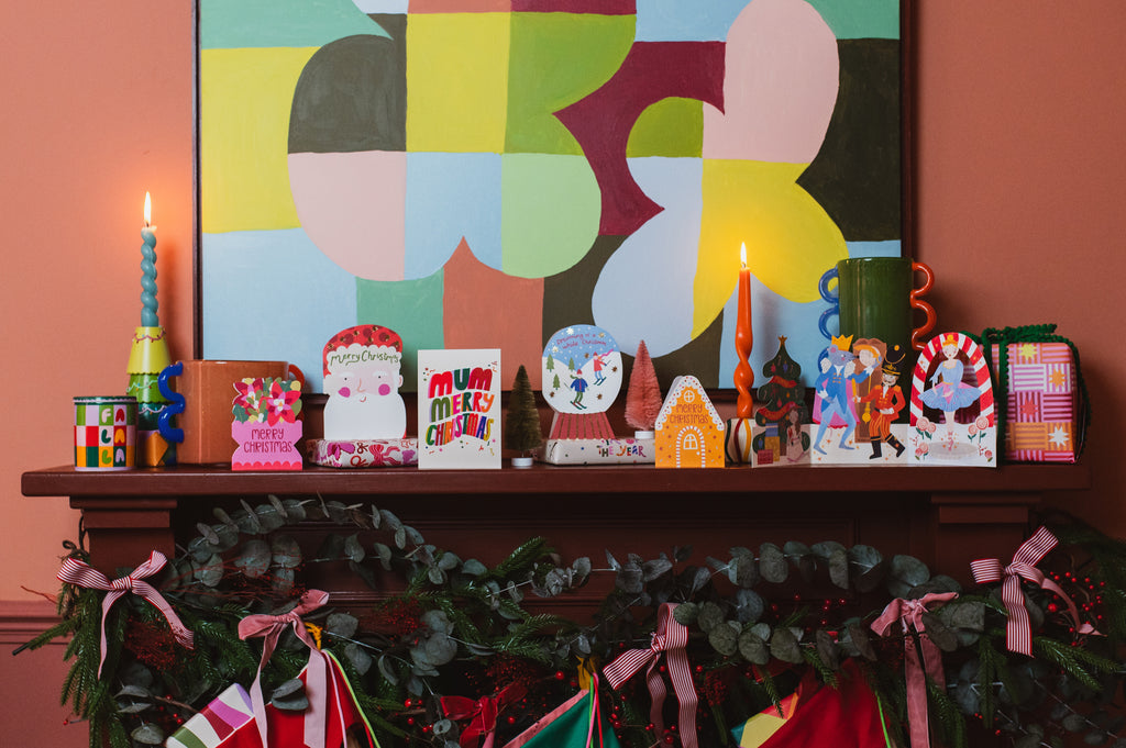 25% off 10 Christmas cards*